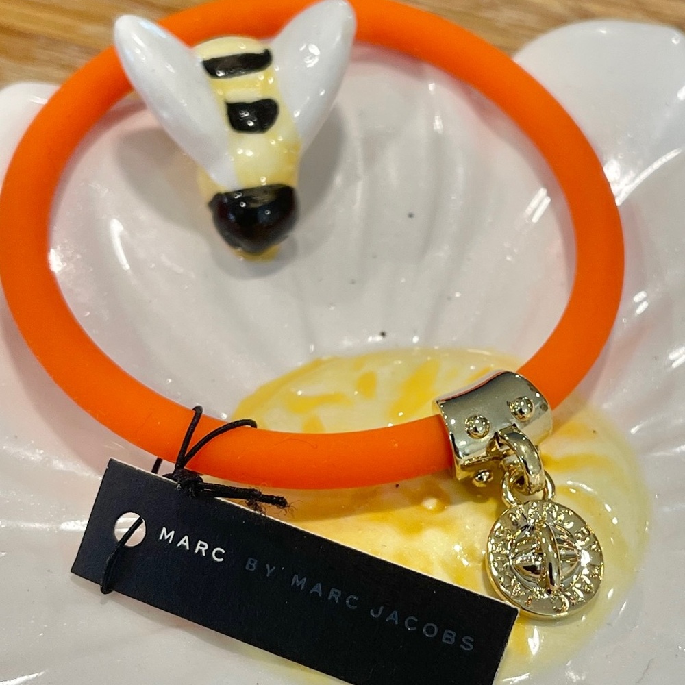 Marc by Marc Jacobs Bracelet Vibrant Orange Gold Logo Charm Stretches NWT